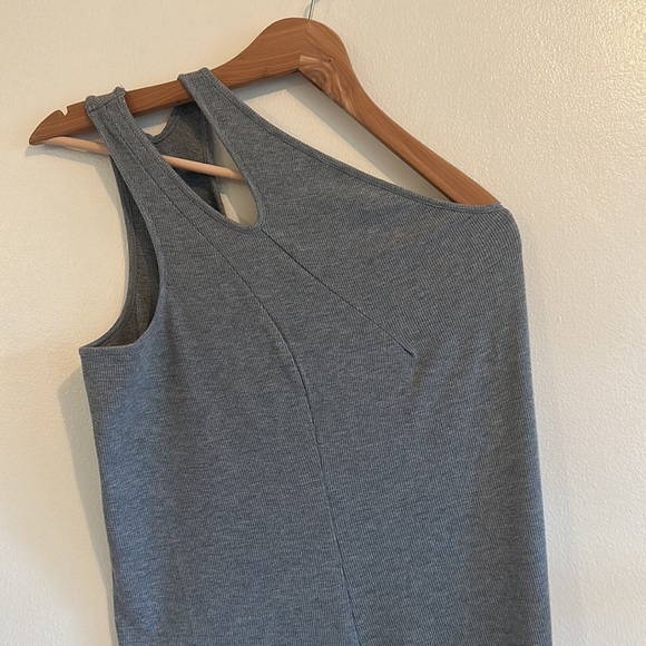 SKIMS NWT One Shoulder Ribbed Dress | Size 4X - Picture 10 of 12